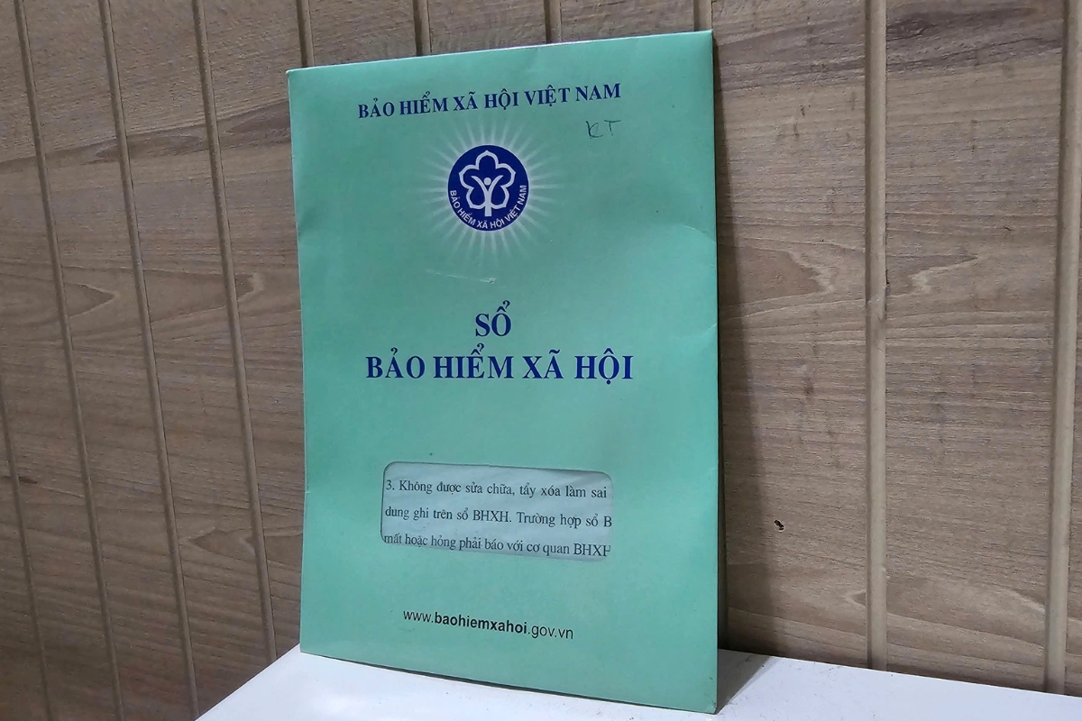 ỨNG DỤNG MBBANK HIỂN THỊ GIAO DIỆN VAY TIỀN THEO BẢO HIỂM Y TẾ NHANH CHÓNG